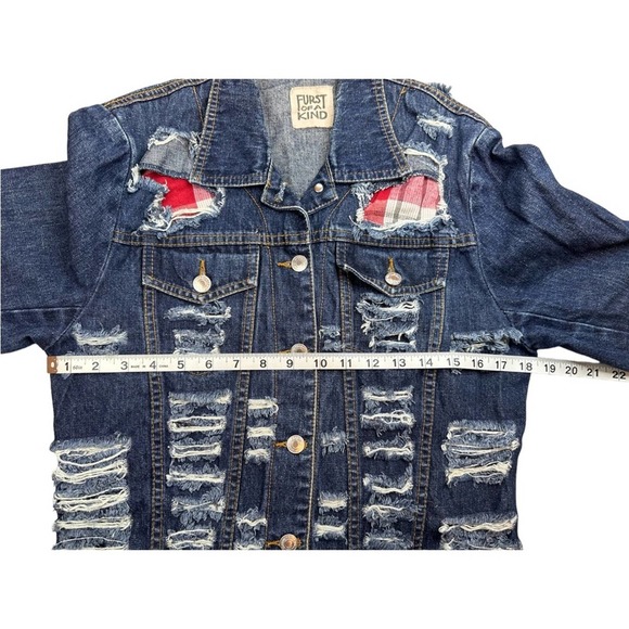 Furst Of A Kind LF Distressed Denim Jean Jacket Women’s Size Medium to Small - Picture 8 of 13